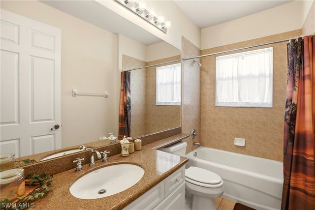 1485 Desoto BLVD N, Naples, FL 34120