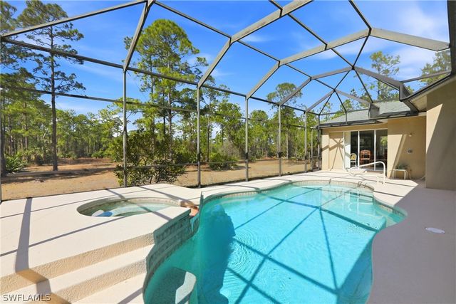 1485 Desoto BLVD N, Naples, FL 34120