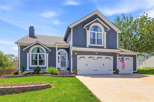 1506 Horseshoe Drive, Raymore, MO 64083