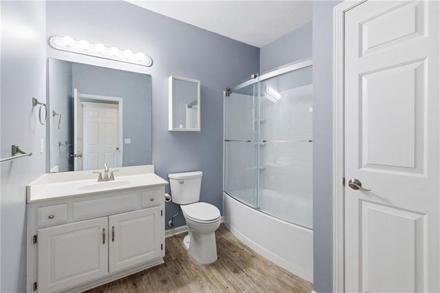 1506 Horseshoe Drive, Raymore, MO 64083