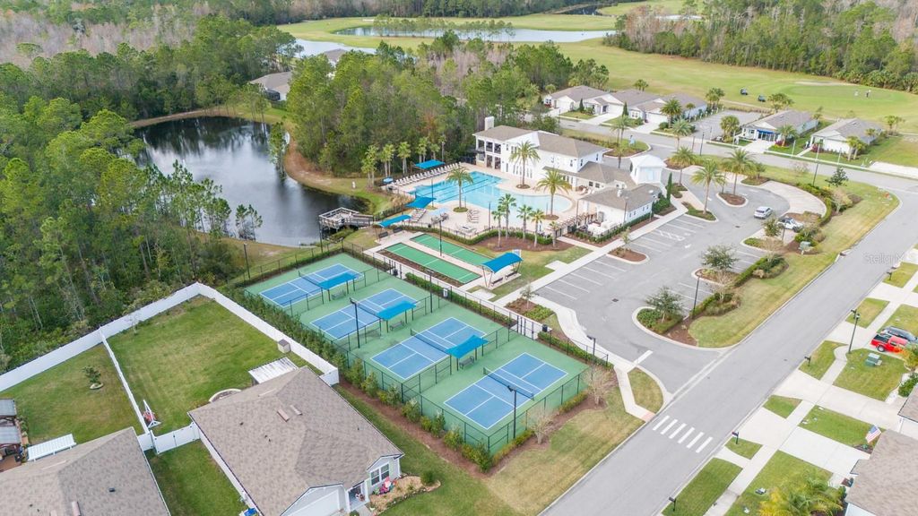 Image 17 of property listing at 123 FAIRWAY COURT, Bunnell, FL 32110