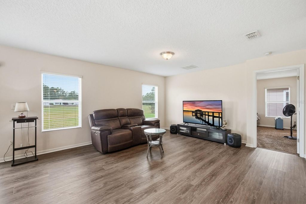 Image 9 of property listing at 123 FAIRWAY COURT, Bunnell, FL 32110