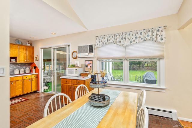 59 Homewood Drive, Hampton Bays, NY 11946