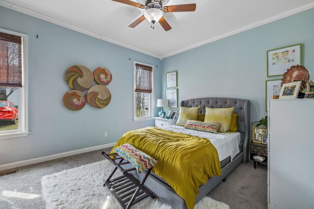 500 5th Ave, E, Springfield, TN 37172