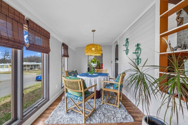 500 5th Ave, E, Springfield, TN 37172