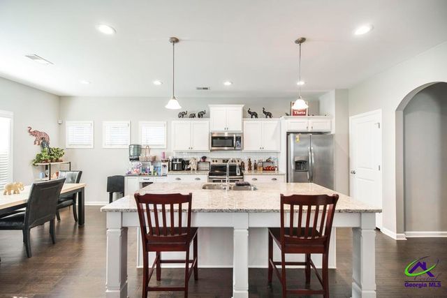 215 Golden Rod Trail, Perry, GA 31069