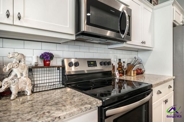 215 Golden Rod Trail, Perry, GA 31069