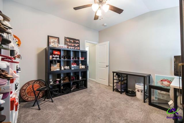 215 Golden Rod Trail, Perry, GA 31069