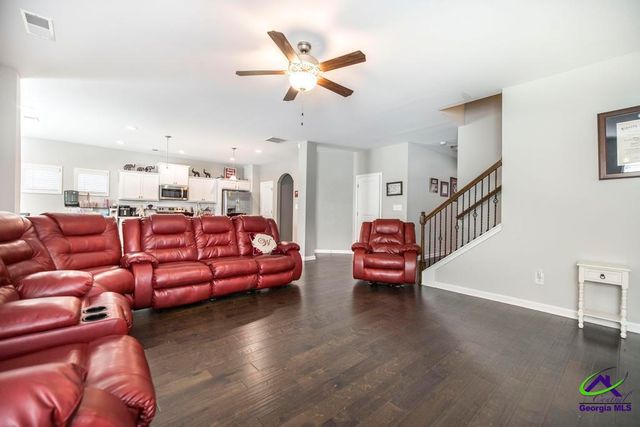 215 Golden Rod Trail, Perry, GA 31069