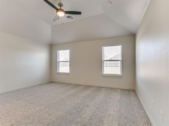 7708 Three Woods Lane, Yukon, OK 73099