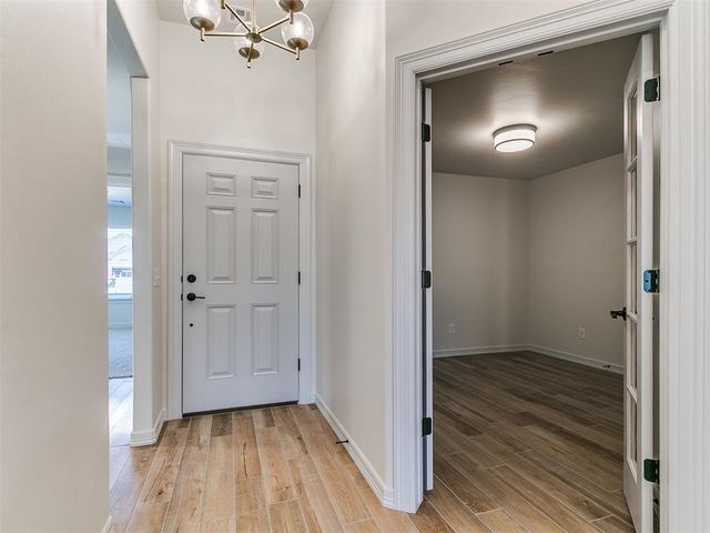 7708 Three Woods Lane, Yukon, OK 73099