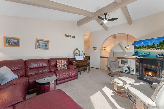 8119 Lower 129th Court, Apple Valley, MN 55124