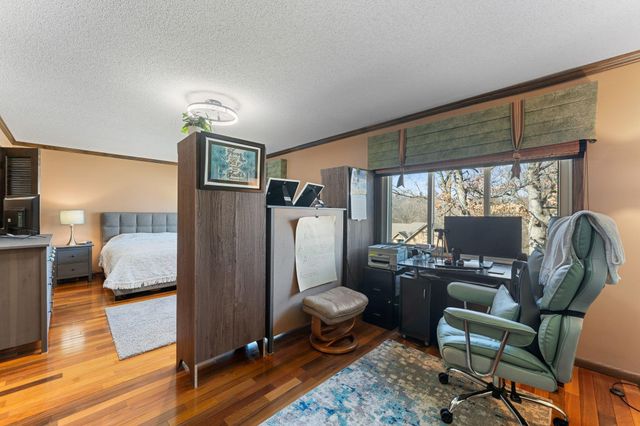 8119 Lower 129th Court, Apple Valley, MN 55124