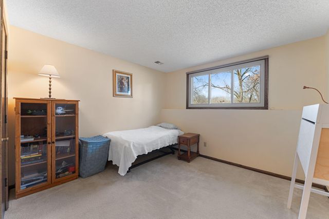 8119 Lower 129th Court, Apple Valley, MN 55124