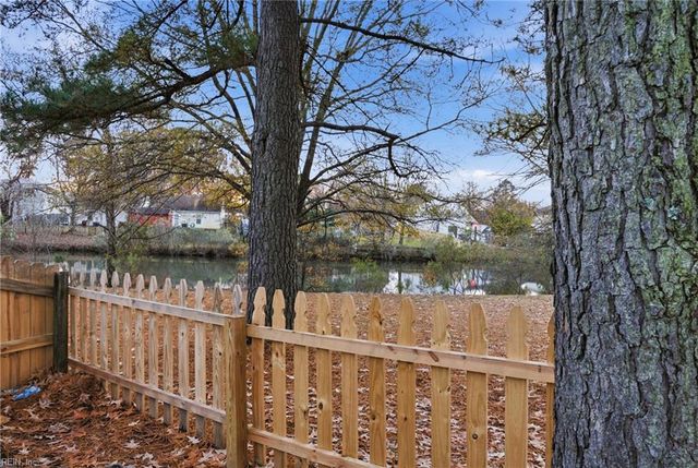 4808 Halwell DR, Virginia Beach, VA 23464