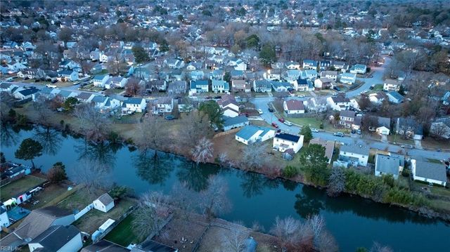 4808 Halwell DR, Virginia Beach, VA 23464