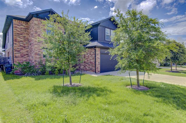 774 Cherrystone LOOP, Buda, TX 78610