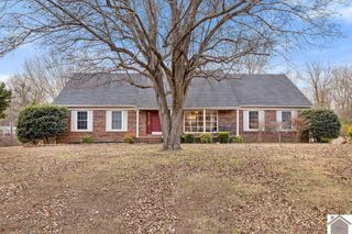 104 Hickory Hill Dr # 16, Benton, KY 42025