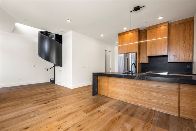 905 SE 4th 204, Bentonville, AR 72712