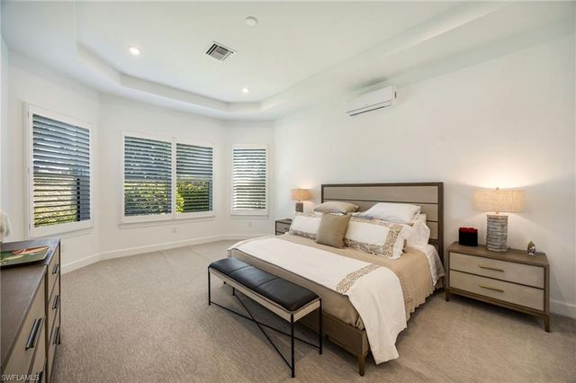 8143 Lucello TER S, Naples, FL 34114