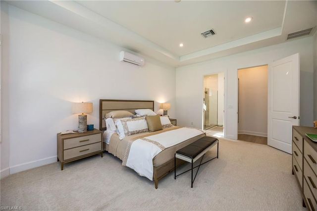 8143 Lucello TER S, Naples, FL 34114