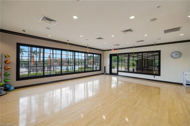 8143 Lucello TER S, Naples, FL 34114