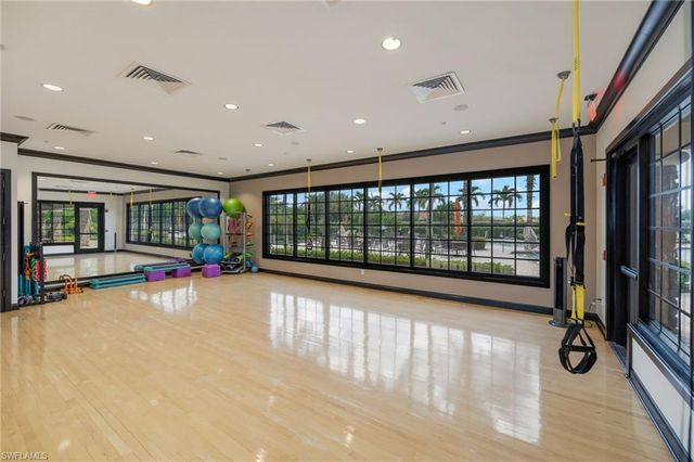 8143 Lucello TER S, Naples, FL 34114