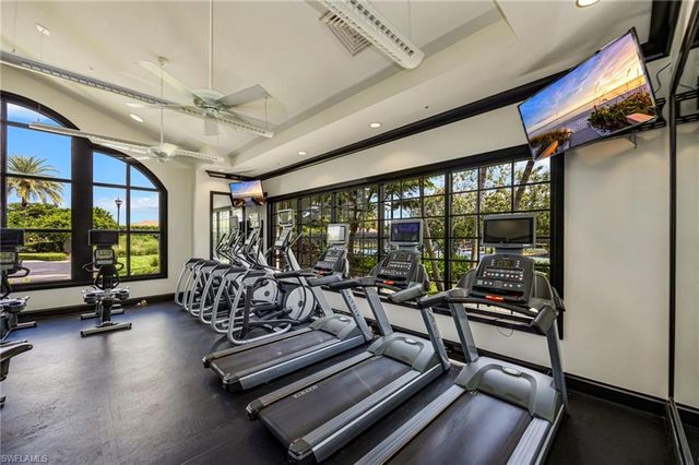 8143 Lucello TER S, Naples, FL 34114