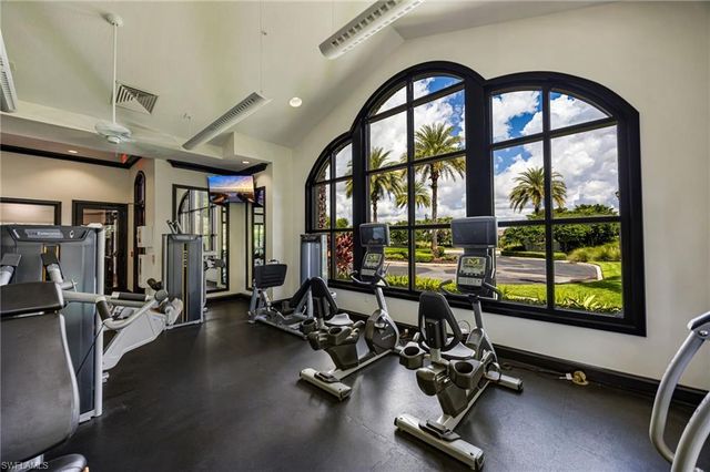 8143 Lucello TER S, Naples, FL 34114