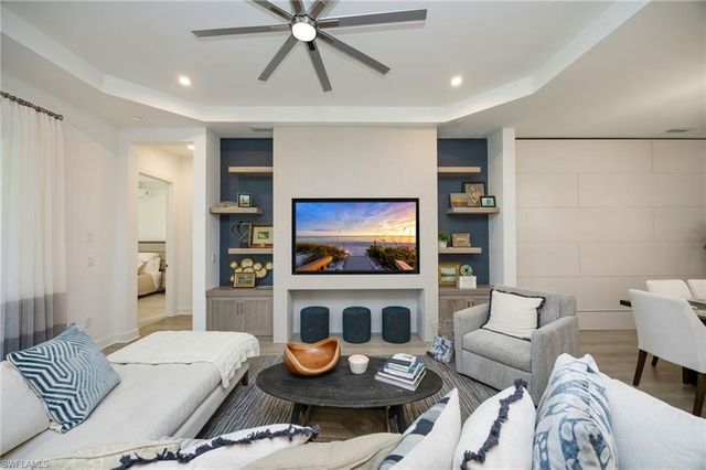 8143 Lucello TER S, Naples, FL 34114