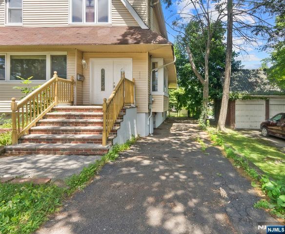 334 Brook Avenue, Passaic, NJ 07055