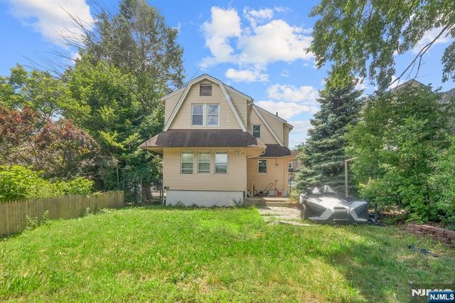 334 Brook Avenue, Passaic, NJ 07055