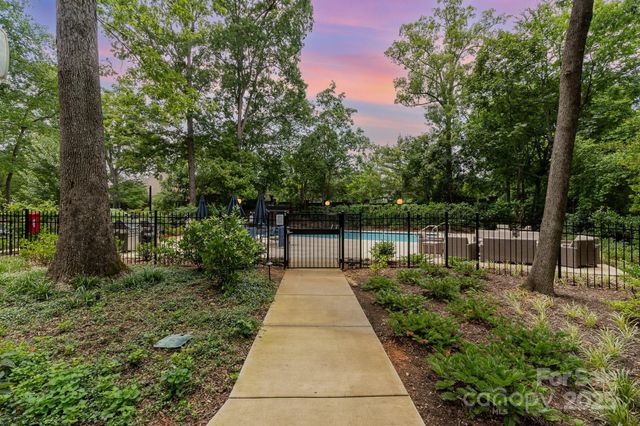 830 Cherokee Road, Charlotte, NC 28207
