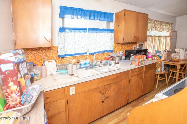 4904 Cambridge Way, Anchorage, AK 99503