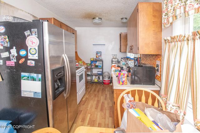 4904 Cambridge Way, Anchorage, AK 99503