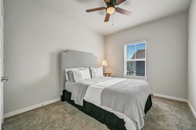 2403 Bay Breeze Drive, Kemah, TX 77565