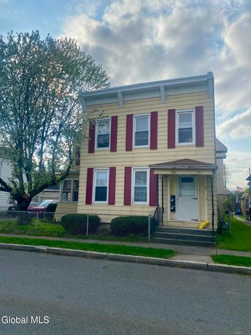 8 First Street, Waterford, NY 12188