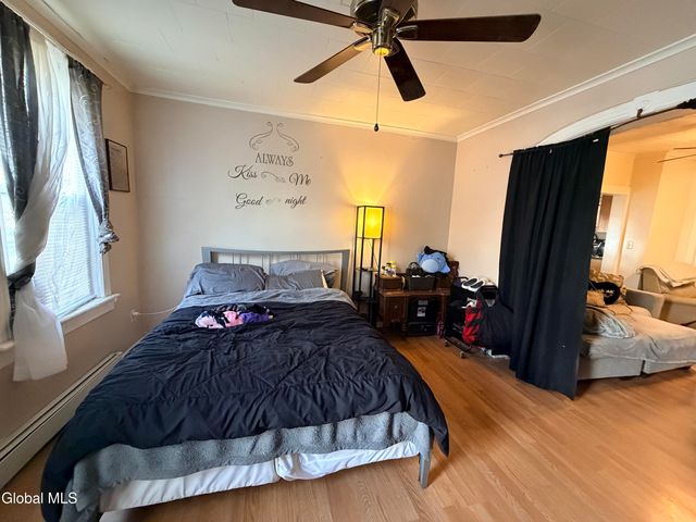 8 First Street, Waterford, NY 12188