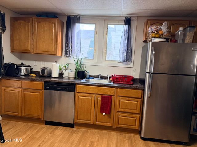 8 First Street, Waterford, NY 12188