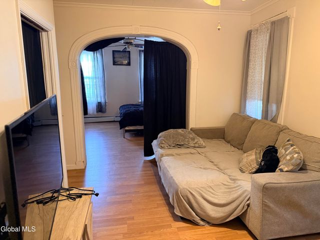 8 First Street, Waterford, NY 12188