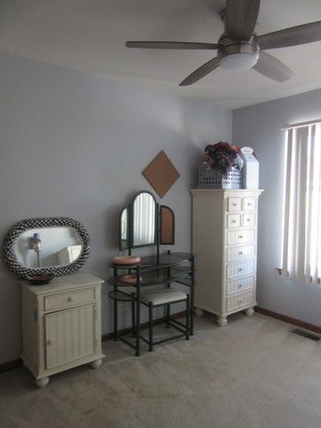 4022 Hennepin Drive, Joliet, IL 60431