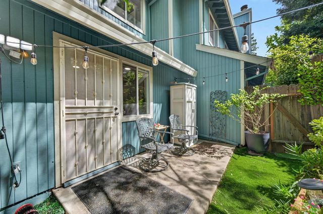 4049 San Juan Ave, Fair Oaks, CA 95628