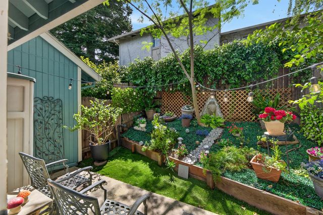 4049 San Juan Ave, Fair Oaks, CA 95628