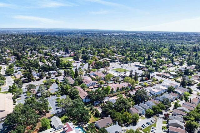 4049 San Juan Ave, Fair Oaks, CA 95628