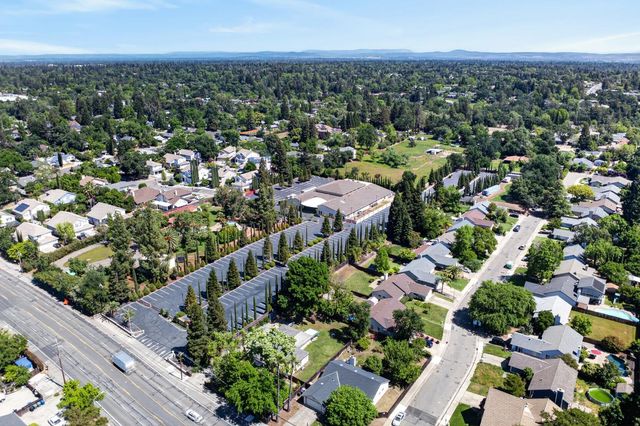 4049 San Juan Ave, Fair Oaks, CA 95628