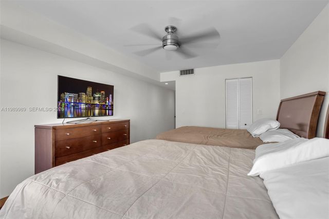 18151 NE 31st Court 602, Aventura, FL 33160