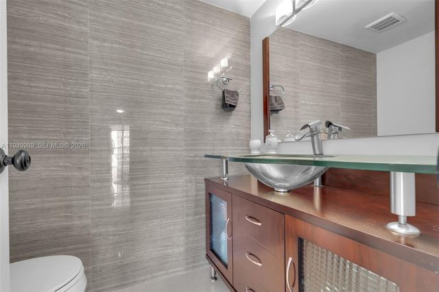 18151 NE 31st Court 602, Aventura, FL 33160