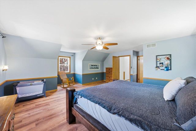 W169N9873 Nigbor DRIVE, Germantown, WI 53022