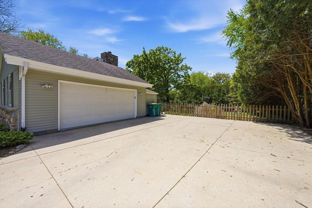 W169N9873 Nigbor DRIVE, Germantown, WI 53022