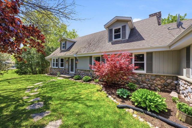 W169N9873 Nigbor DRIVE, Germantown, WI 53022